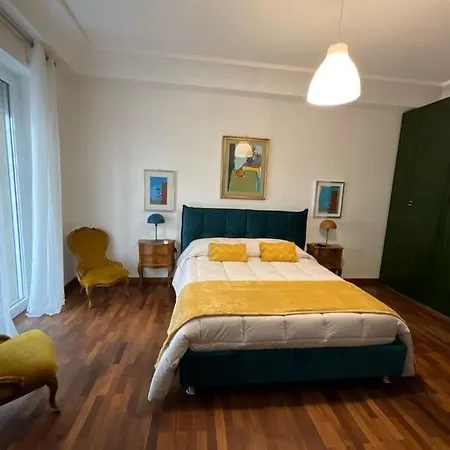 Vesuvius A Toledo ナポリ